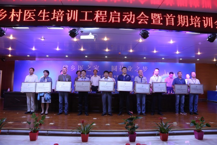 16418981386898842mjL.jpg IMG_4961-e1469071905839.jpg